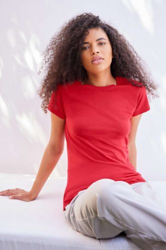 Gildan női testhez álló pamut póló -piros